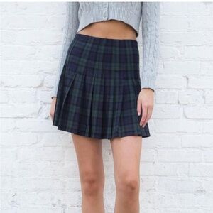 Like New Brandy Melville Plaid Pleated Skirt